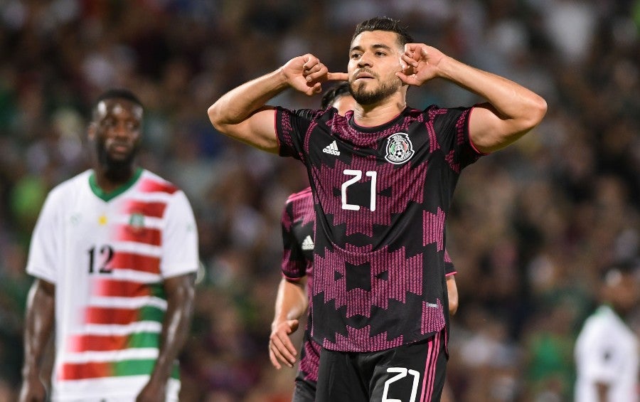 Martín celebra gol ante Surinam