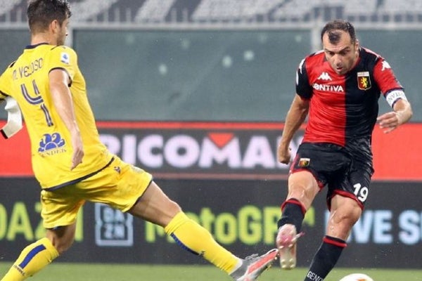 Pandev le dice adiós a la cancha de futbol