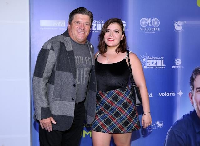 Miguel Herrera junto a su hija, Mishelle