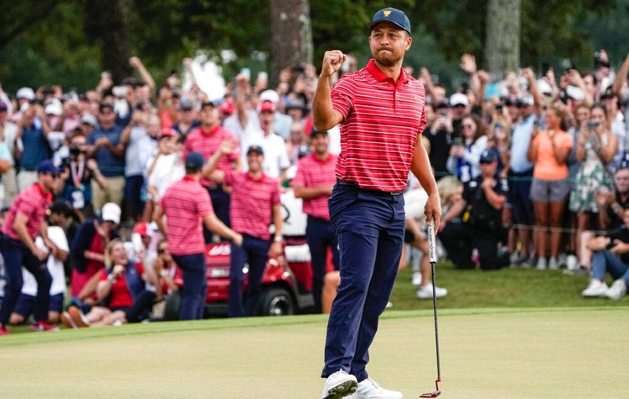 Xander Schauffele celebra