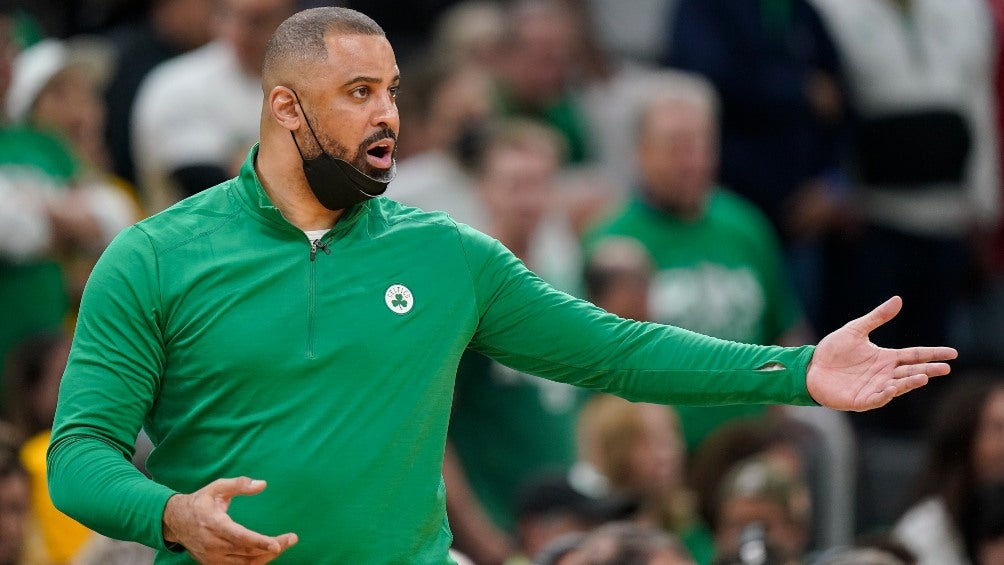 Ime Udoka, coach de los Celtics