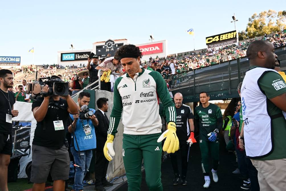 Guillermo Ochoa con la Selección Mexicana