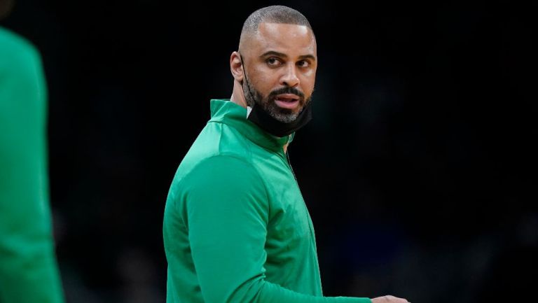 Ime Udoka, coach de los Celtics