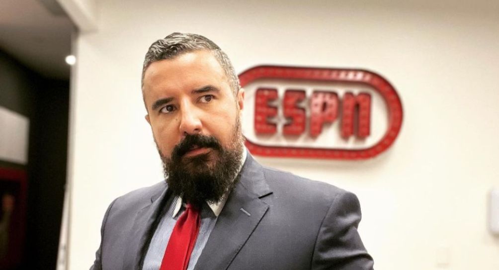 Álvaro Morales previo a un programa de ESPN