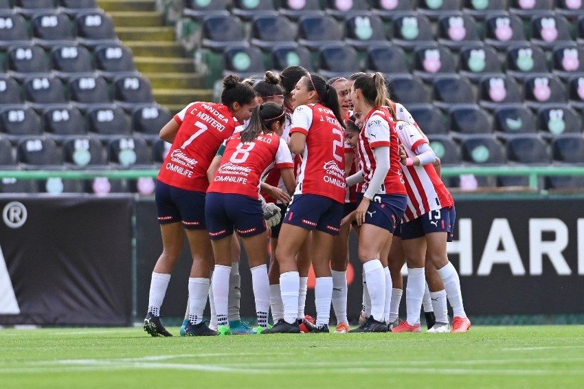 Chivas Femenil previo a un partido 