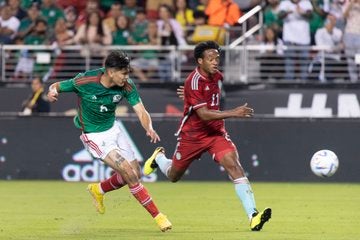 Arteaga definiendo ante Ospina