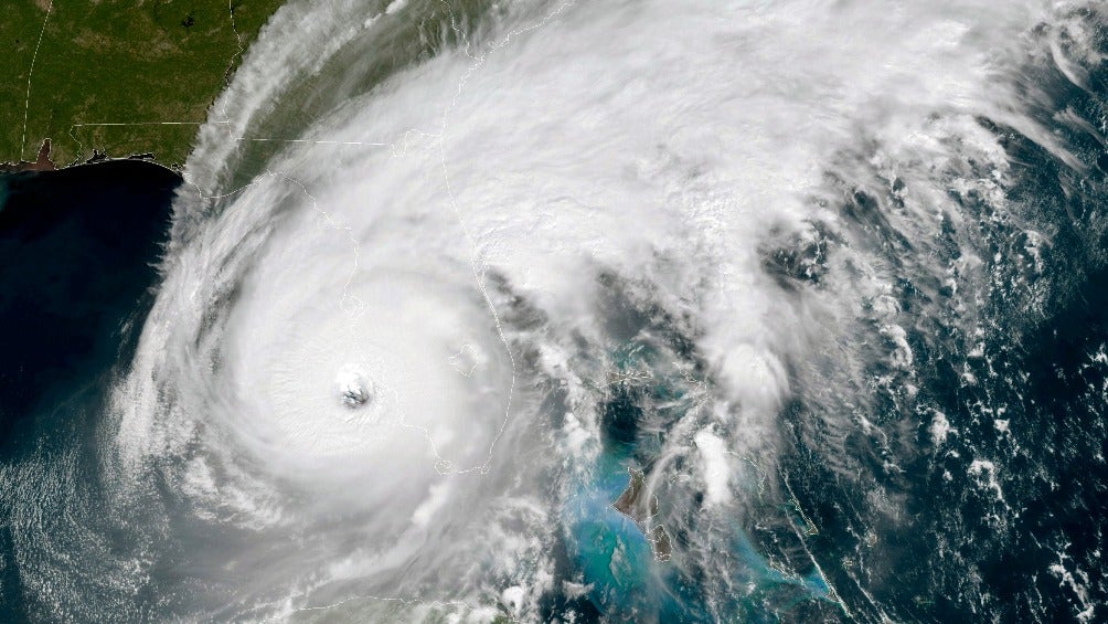 Ian toca tierra en Florida como huracán de categoría 4