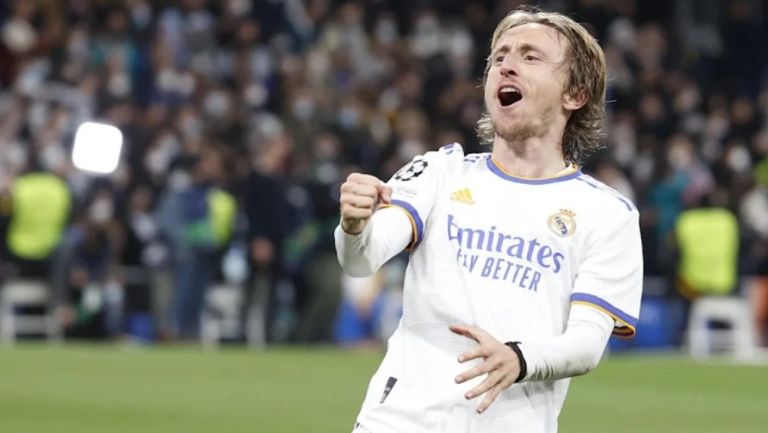 Luka Modric celebra en el Santiago Bernabéu 