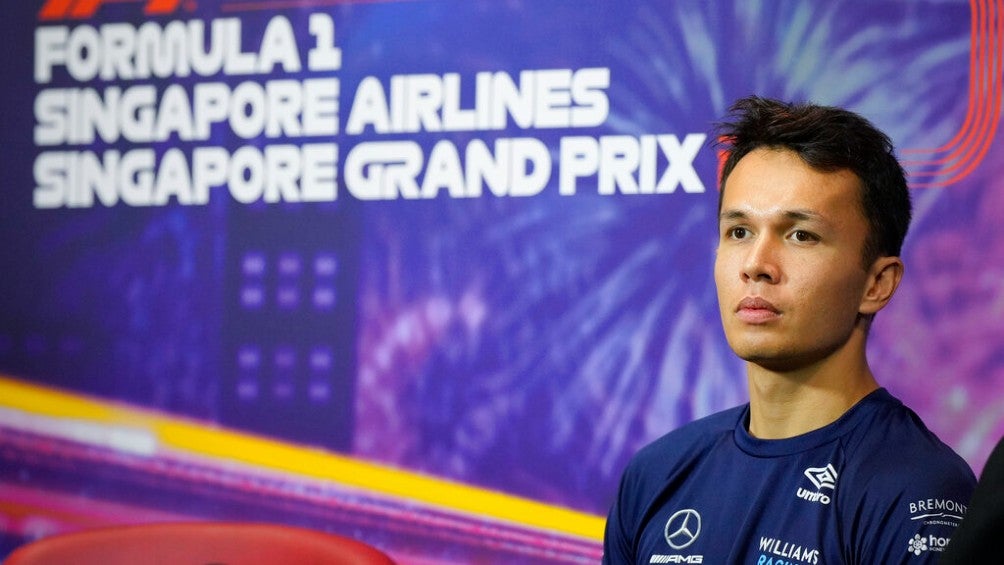 Alex Albon volverá para el Gran Premio de Singapur