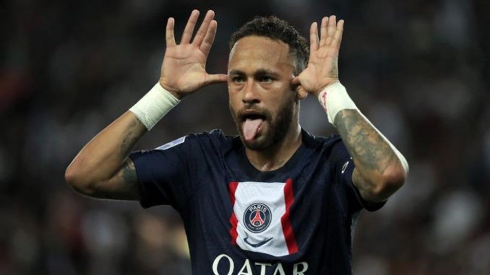 Neymar celebra con el PSG