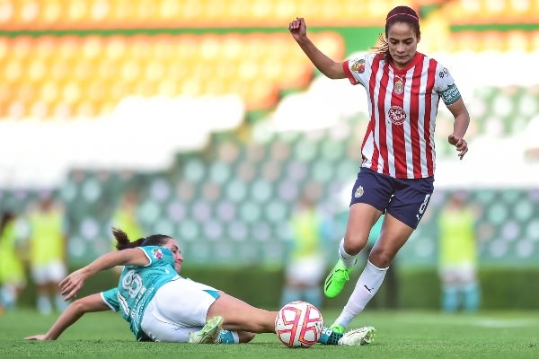 Caro Jaramillo de Chivas Femenil 