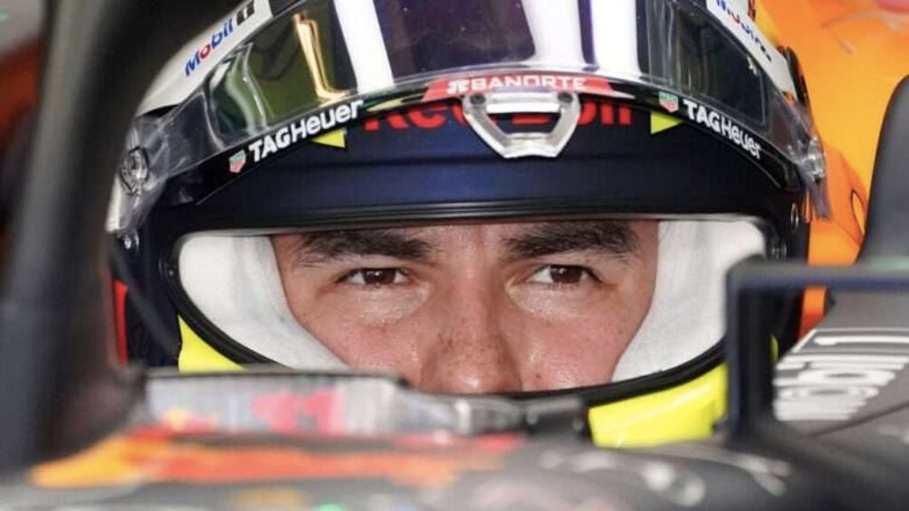 Checo termina las primeras dos pruebas entre los 10 mejores