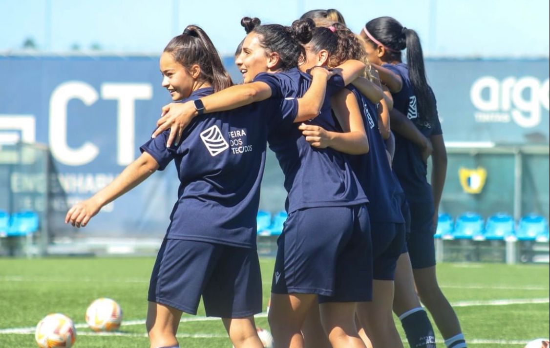 Jugadores de Famalicao en el entrenamiento