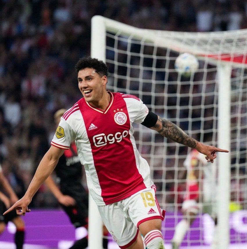 Jorge Sánchez en un partido de Ajax