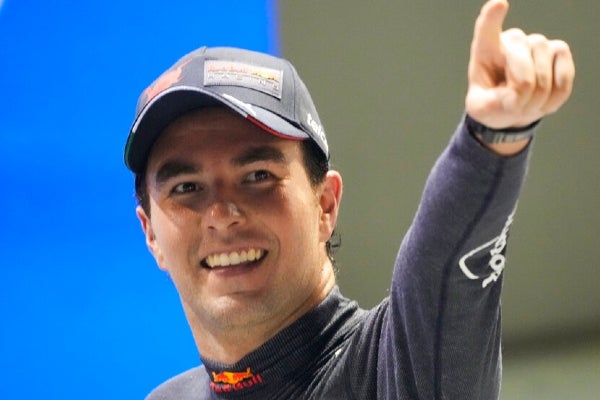 Checo Pérez, ganador absoluto en Singapur