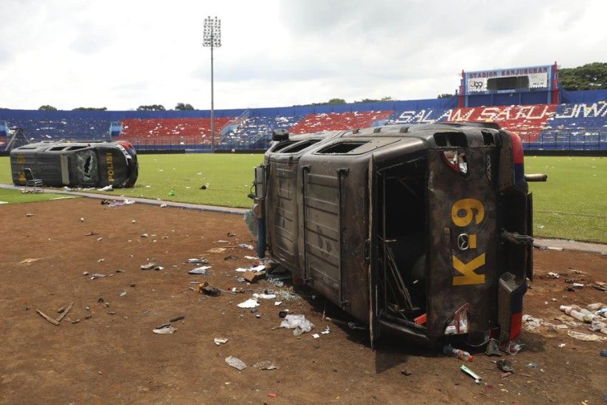 Violencia en el futbol de Indonesia