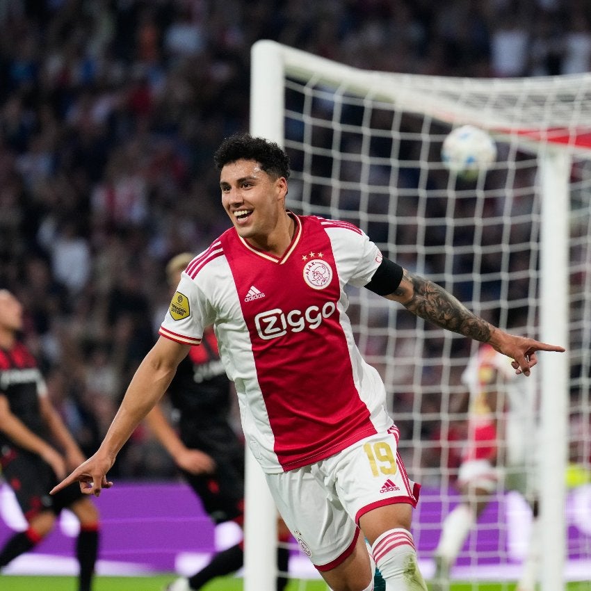 Jorge Sánchez en un partido de Ajax