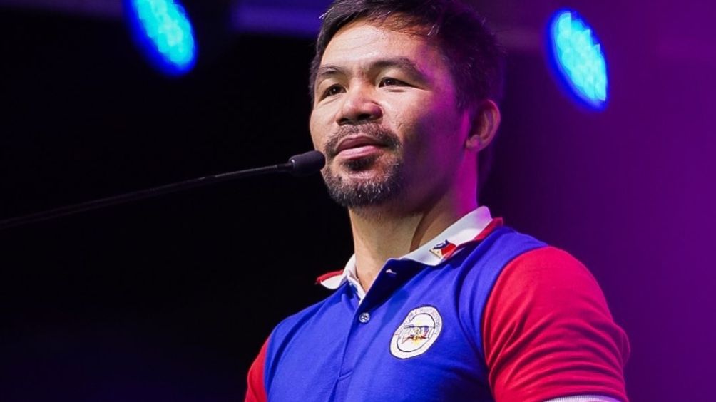 Manny Pac-man marcó de tres puntos 