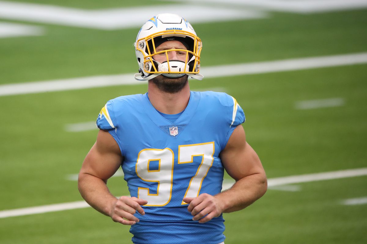 Chargers no podrá contar con Bosa