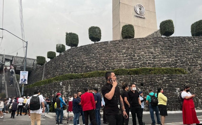 Desalojo por amenaza de bomba en Perisur