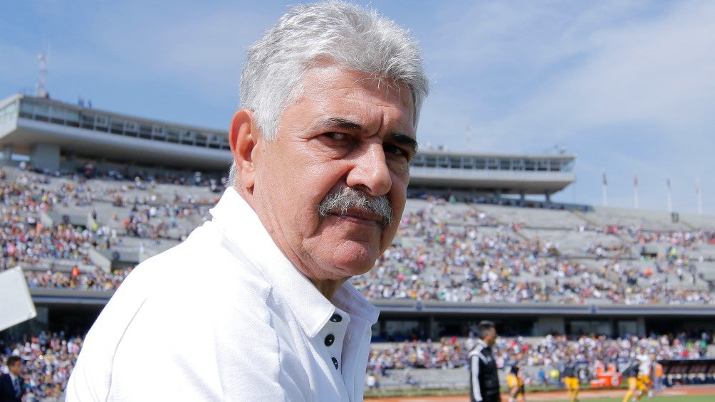 Ricardo Ferretti es el favorito para llegar a Pumas