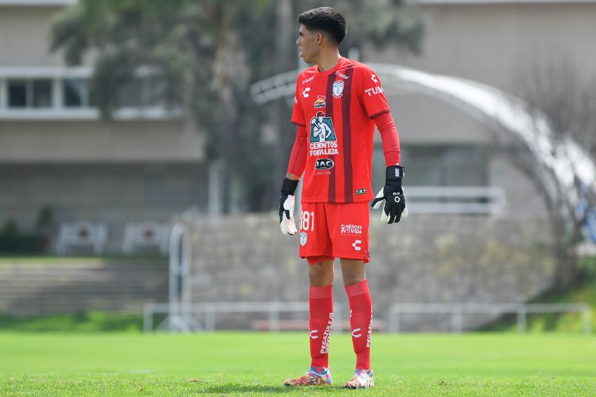 Luis Ronaldo Jiménez durante un partido de Pachuca