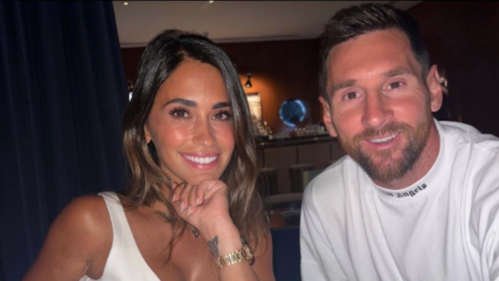 Messi junto a Antonela