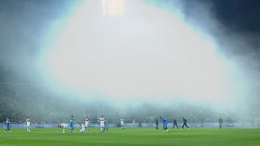 Suspenden Boca vs Gimnasia por uso de gases lacrimógenos