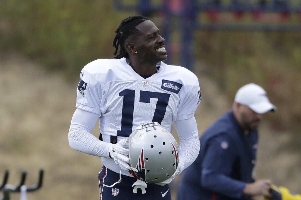 Antonio Brown con Patriots de Nueva Inglaterra