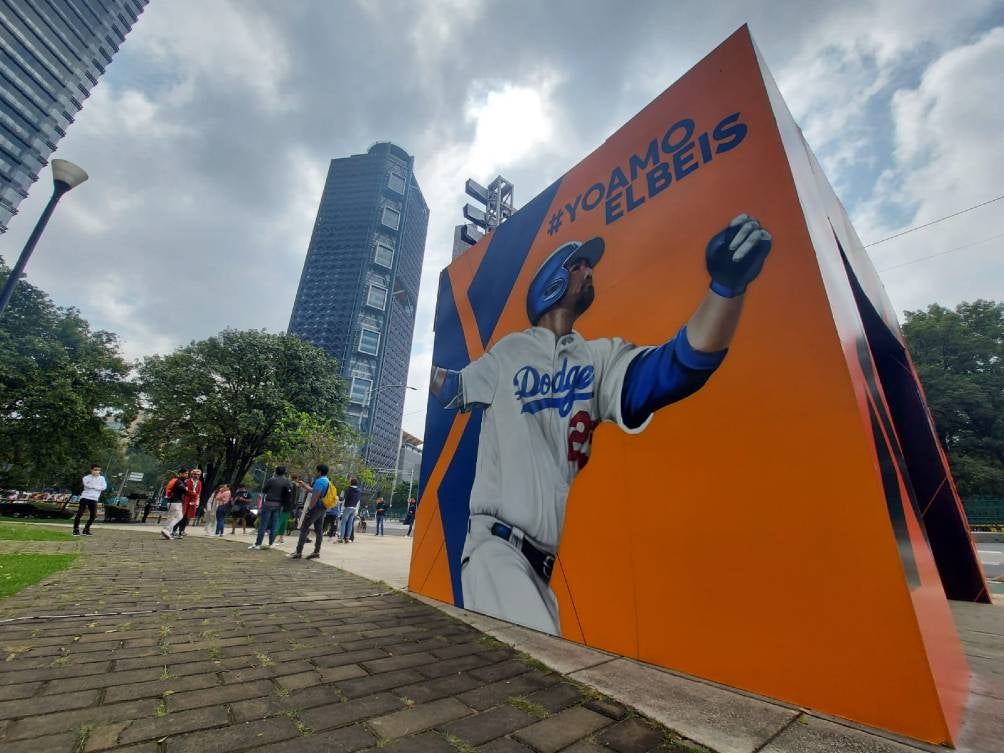 El arte de la MLB en Reforma