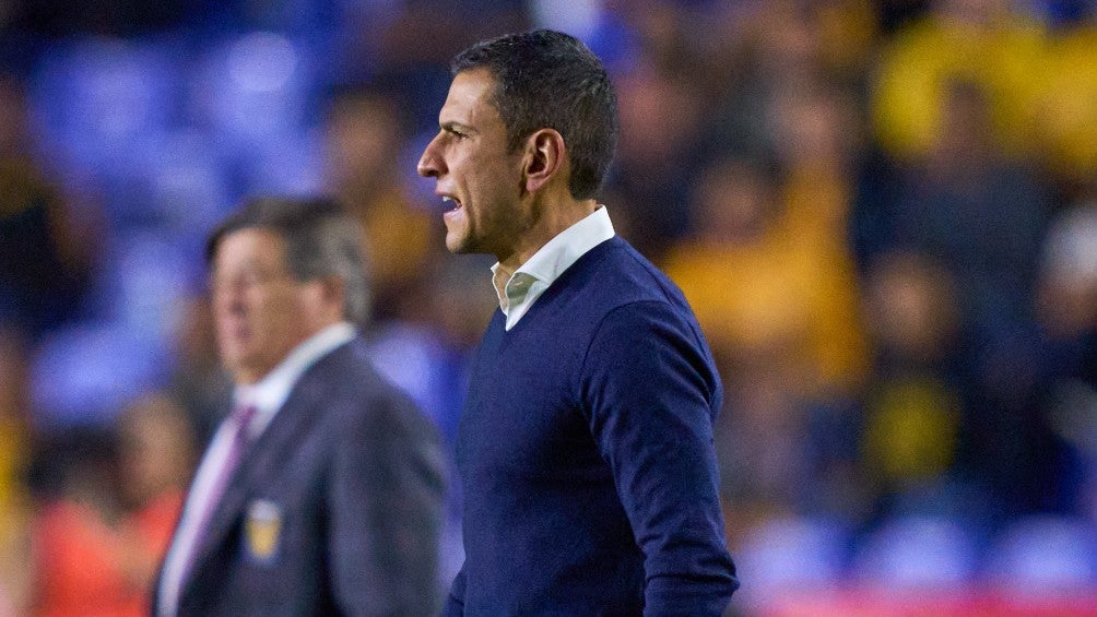 Jimmy Lozano reconoció que Necaxa se puso nervioso ante Tigres