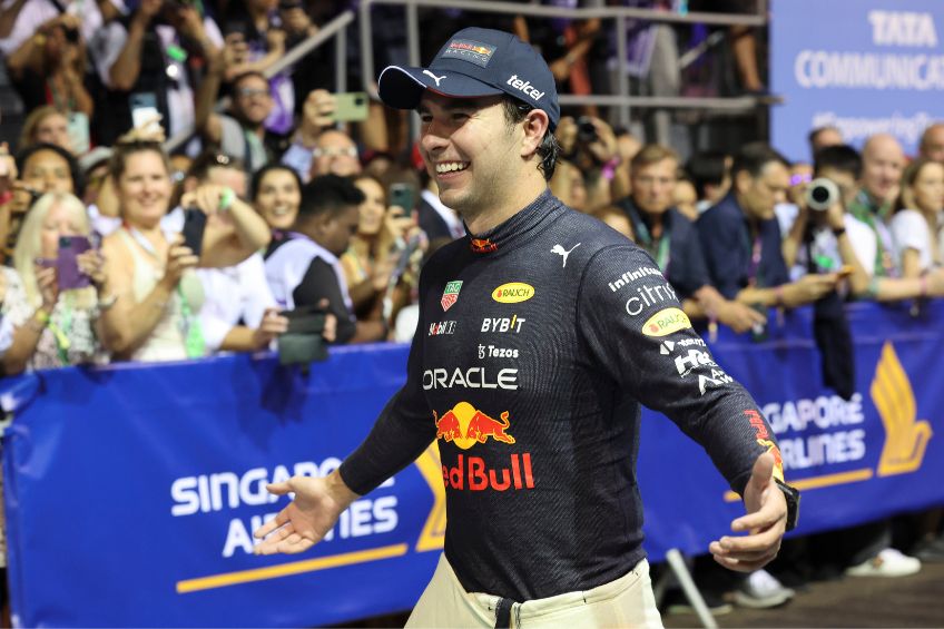 Checo Pérez tras ganar el GP de Singapur