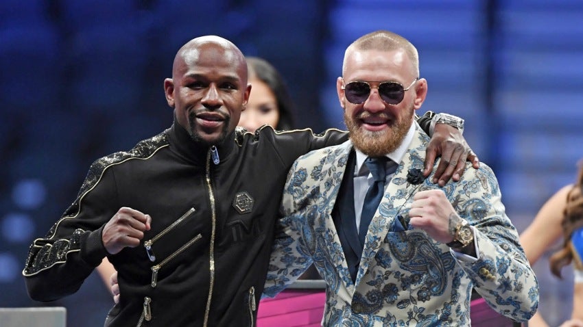 McGregor y Mayweather en su anterior combate  