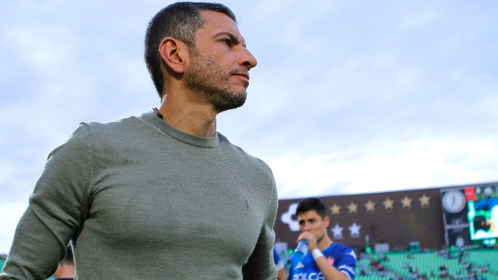 Jaime Lozano en un partido de Necaxa 