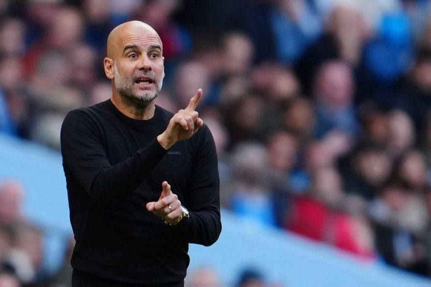 Pep Guardiola en un partido del Manchester City