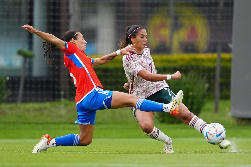 María Sánchez durante un partido de México