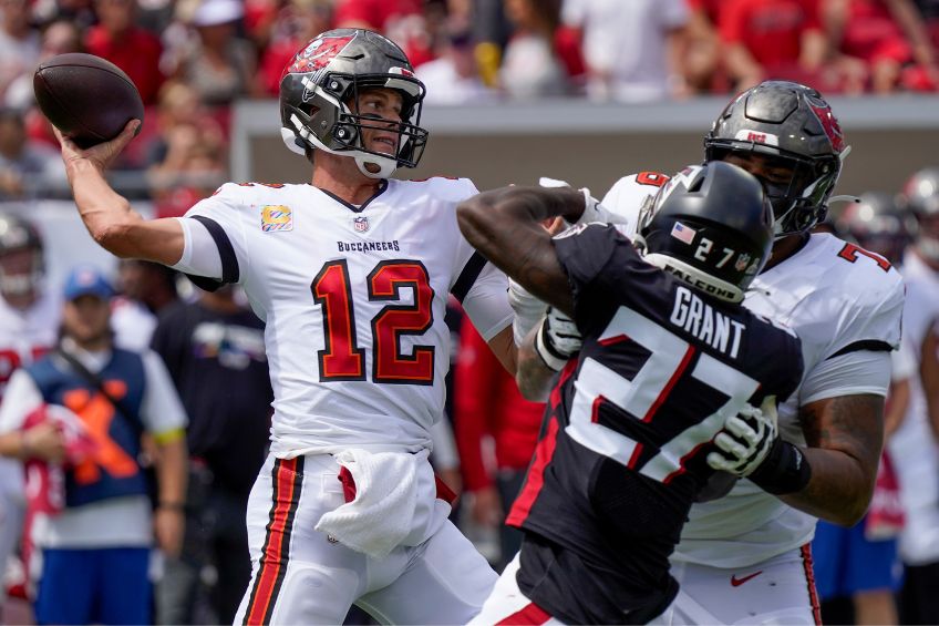 Tom Brady durante un partido de los Buccaneers