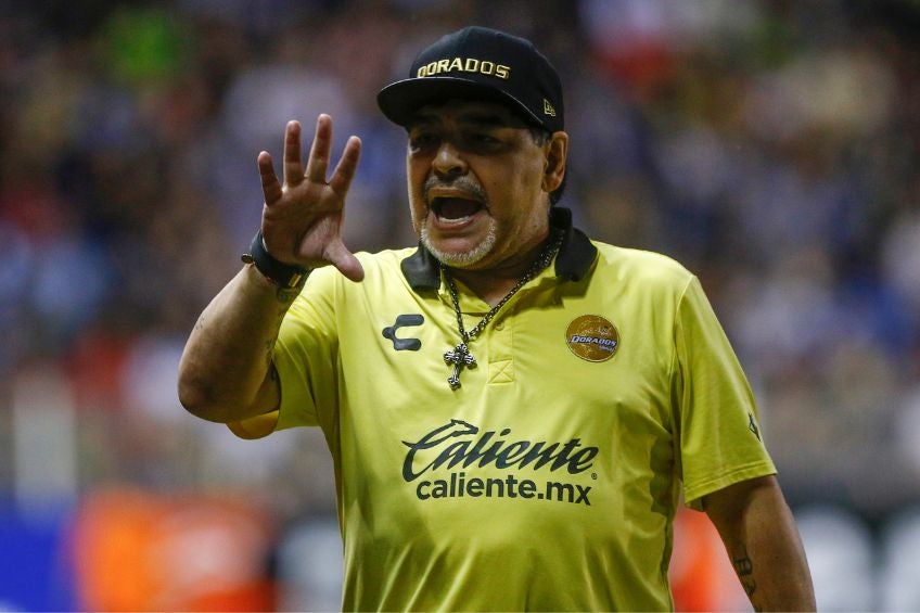 Diego Maradona durante un partido de Dorados