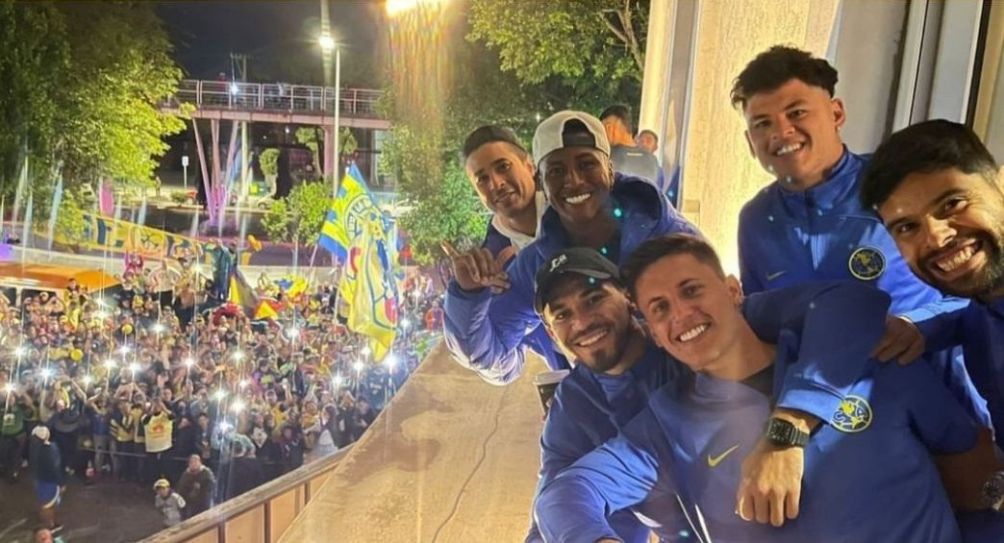 Azulcrema fans performed a serenade for the club’s anniversary