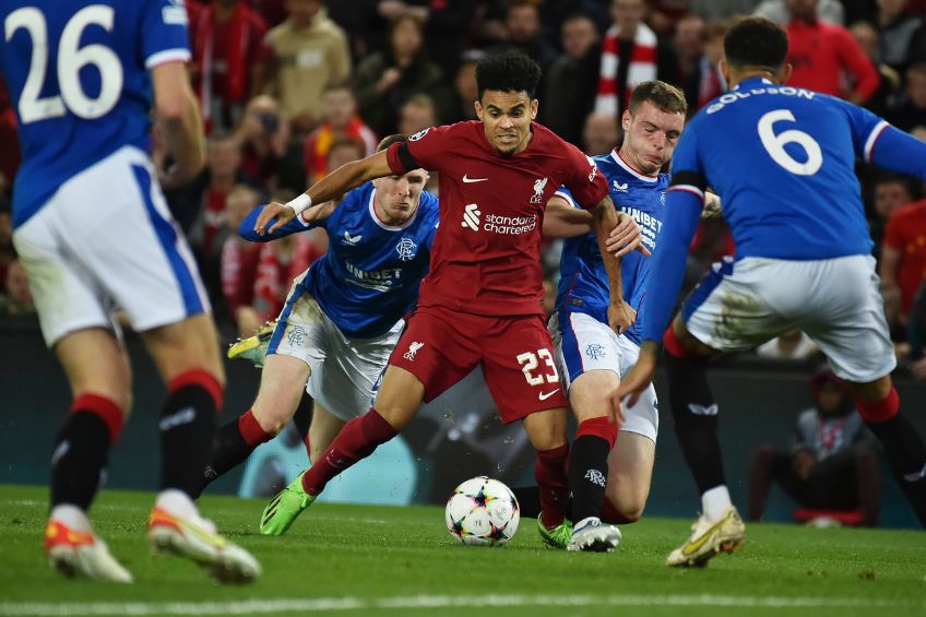 Luis Díaz durante un partido del Liverpool