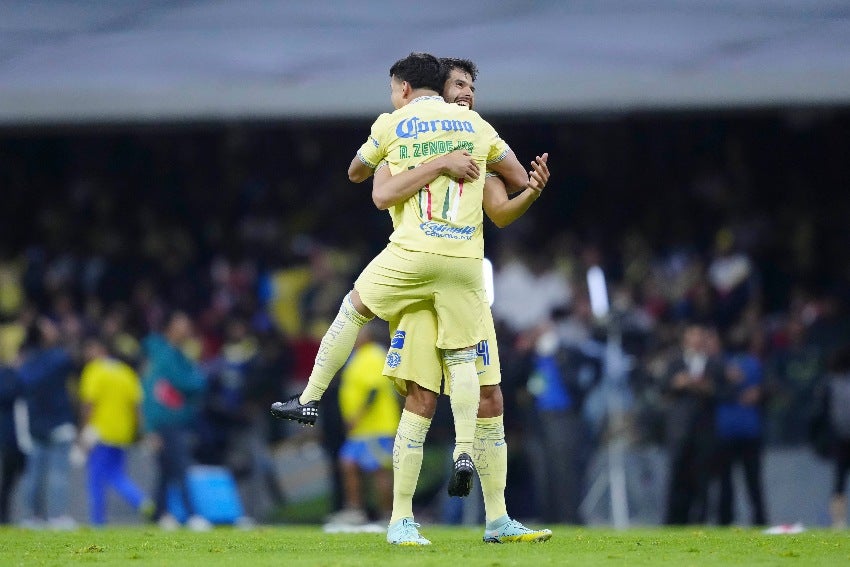 América en celebración de gol