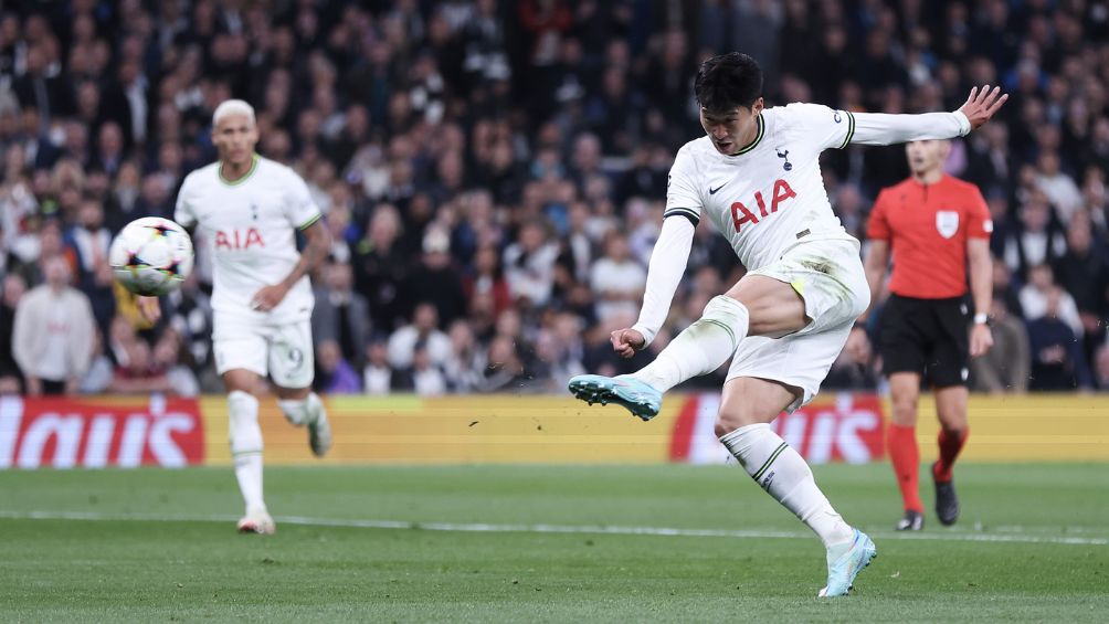 Heung-Min Son marca el tercer gol