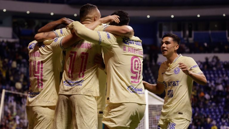 Jugadores del América en festejo