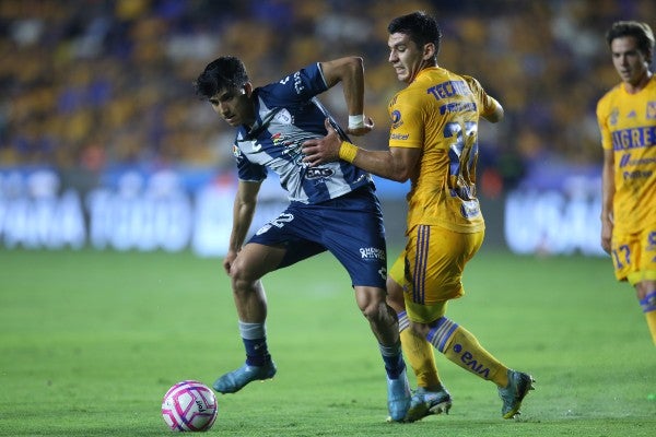 Tigres vs Pachuca en la Ida de los Cuartos de Final del AP22