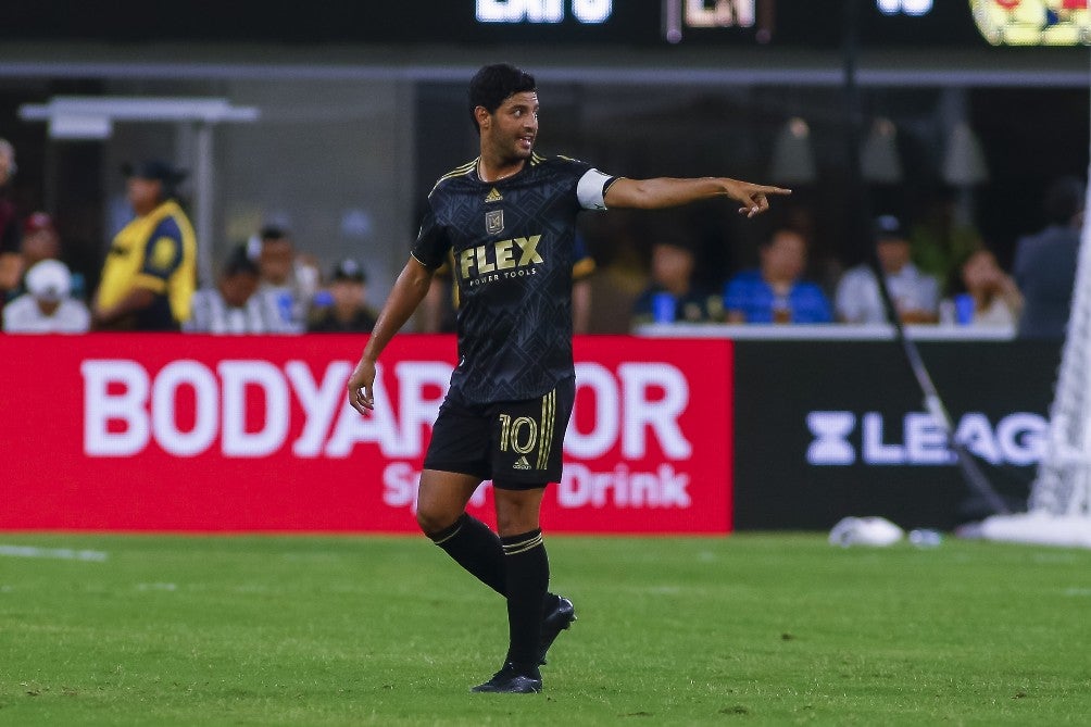 Carlos Vela en partido con el LAFC