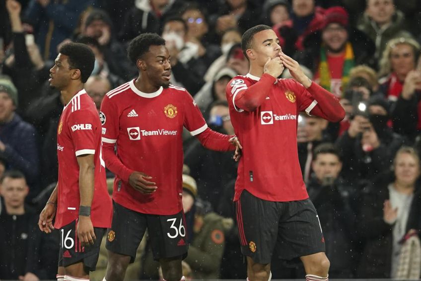 Mason Greenwood festejando un gol