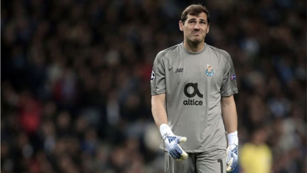 Casillas con el Porto