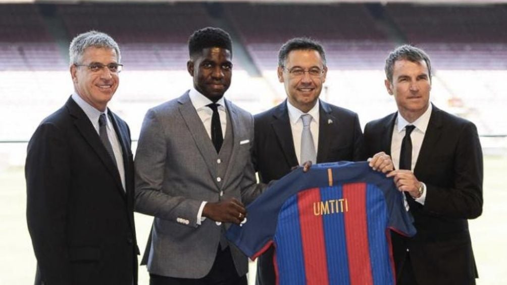 Así presentó el Barça a Samuel Umtiti