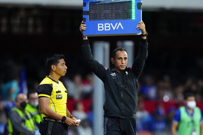 Luis Enrique Santander durante un partido