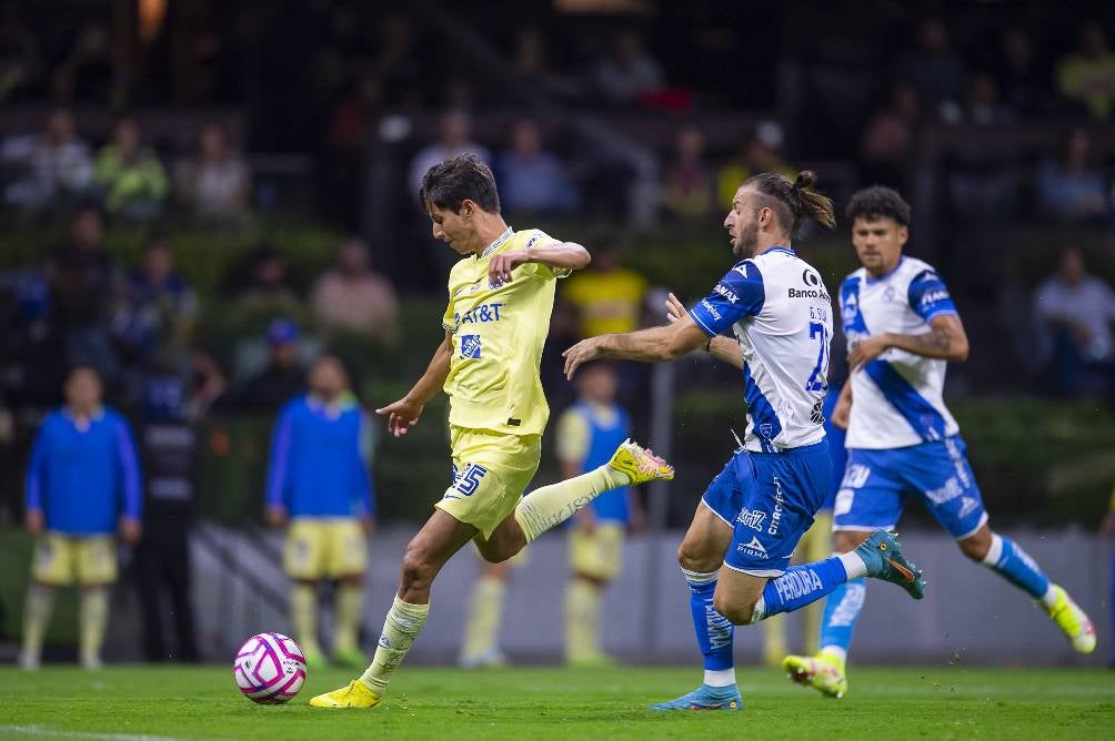 Jürgen Damm marcó un gol que fue anulado 